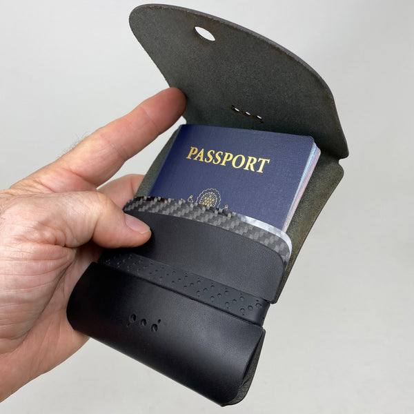 Arch™ Traveler™ - Smooth Black 2CF - PodWallets.com Kurt Jennings