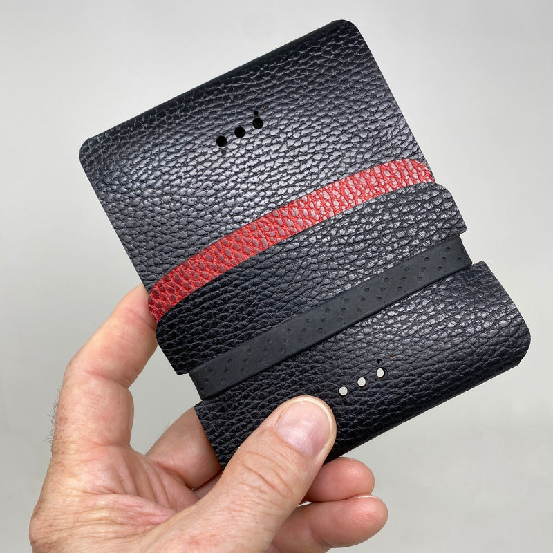Arch™ Traveler™ - Black/Red - PodWallets.com Kurt Jennings
