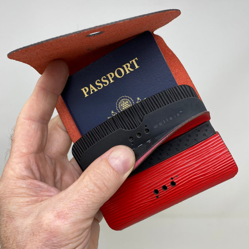 Arch™ Traveler™ • Epi Red/Black - PodWallets.com Kurt Jennings