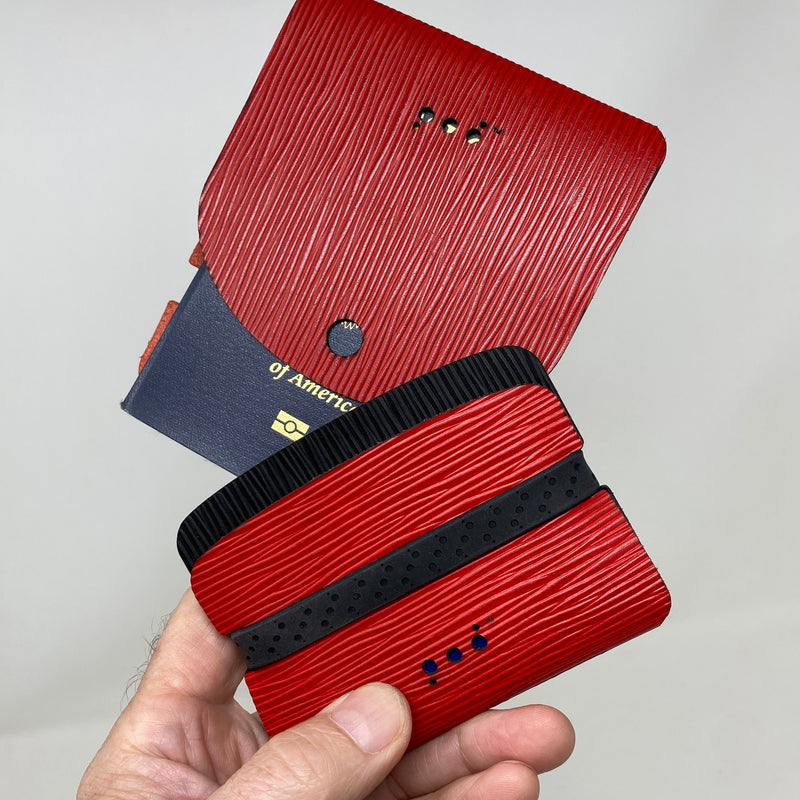 Arch™ Traveler™ • Epi Red/Black - PodWallets.com Kurt Jennings