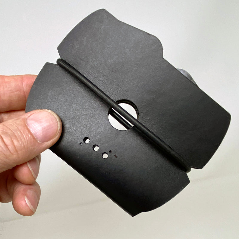 Luna™ - Black - PodWallets.com Kurt Jennings