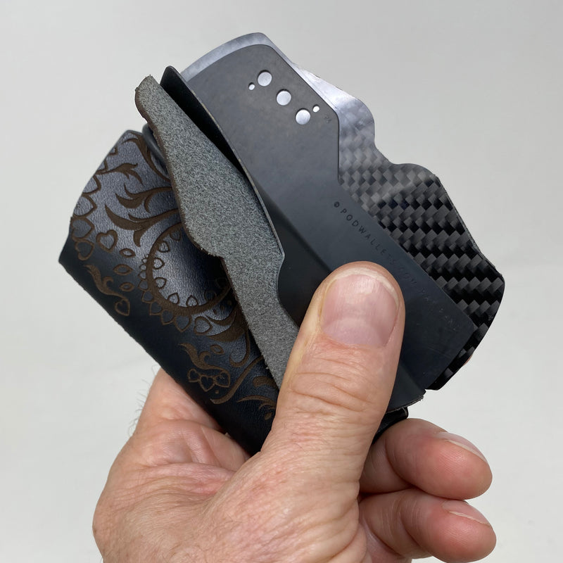 Skull - Black - PodWallets.com Kurt Jennings