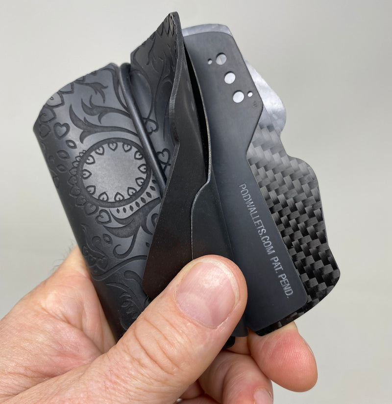 Skull/Rose in Rubber - PodWallets.com Kurt Jennings